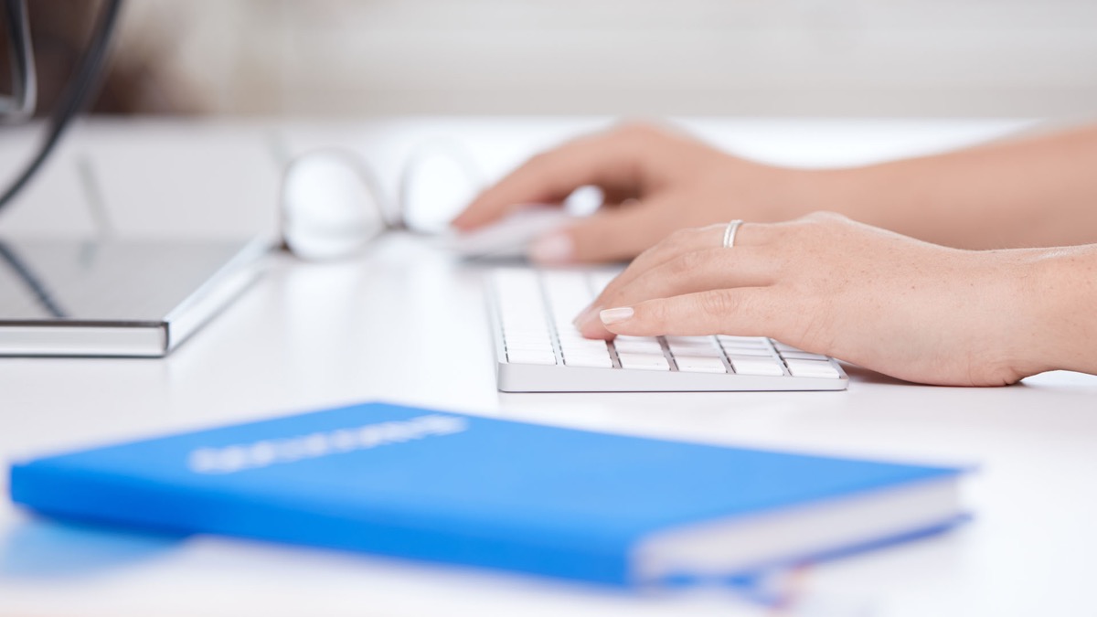 Document process management Docucom